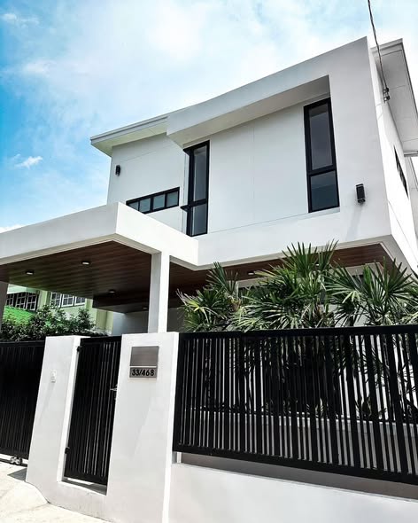 บ้านเดี่ยวสร้างใหม่ สำหรับขาย หมู่บ้านบางนาวิลล่า ซอยบางนา-ตราด 39